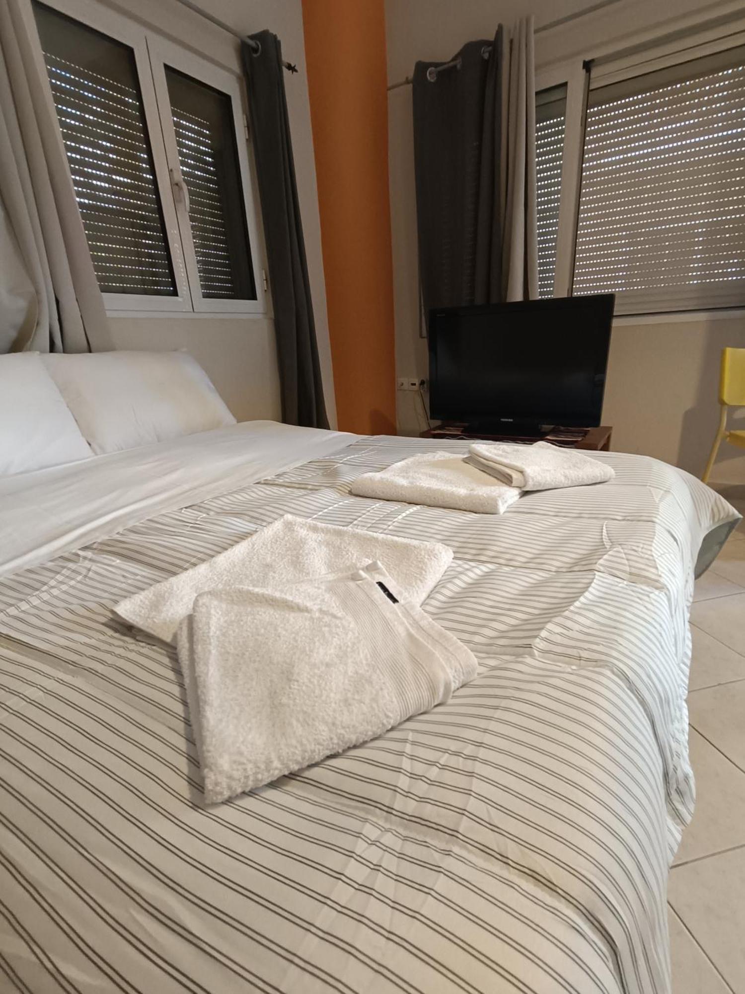 איגיו Cozy Apartment In The Center Of Aighion Achaia - Ground Floor - Ισόγειο Στουντιο מראה חיצוני תמונה