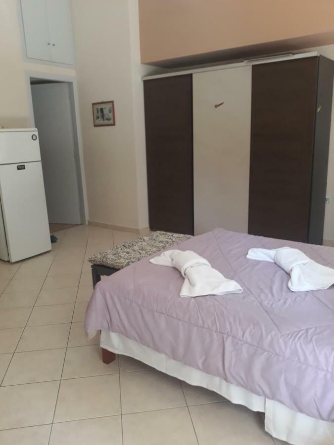 איגיו Cozy Apartment In The Center Of Aighion Achaia - Ground Floor - Ισόγειο Στουντιο מראה חיצוני תמונה